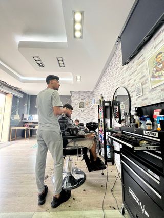 Traspaso Peluquería Caballeros Barbershop