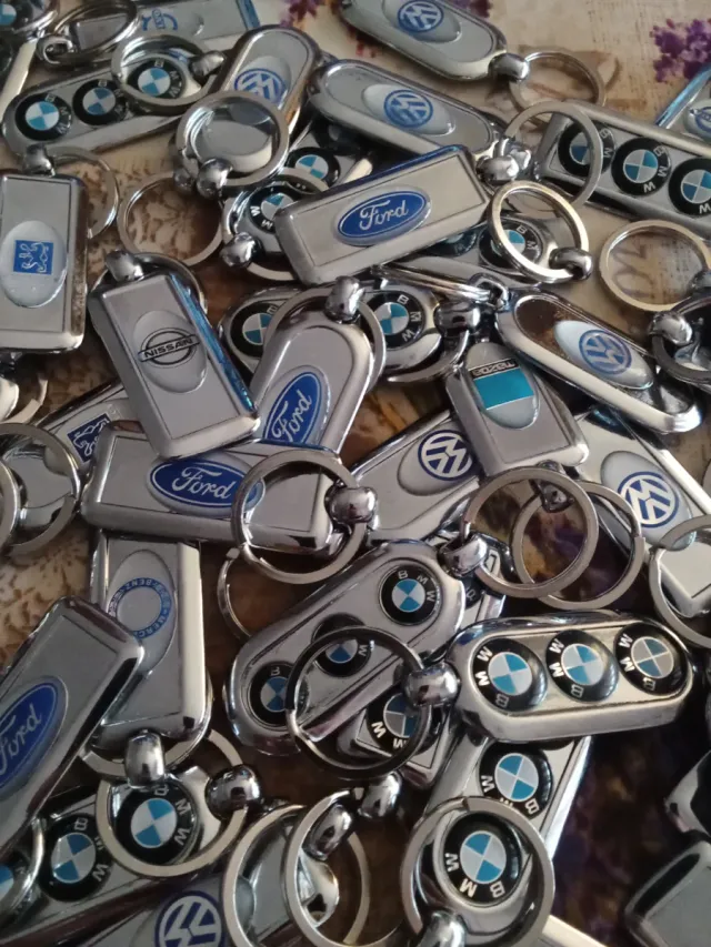 Llaveros de Coche BMW, Ford, VW, Nissan