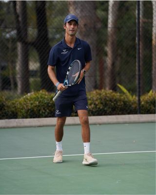 Entrenador de tenis formado en Rafa Nadal Academy