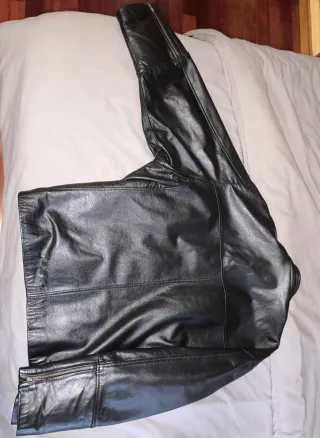 Chaqueta Cuero Grueso XXXL Negra Casi Nueva