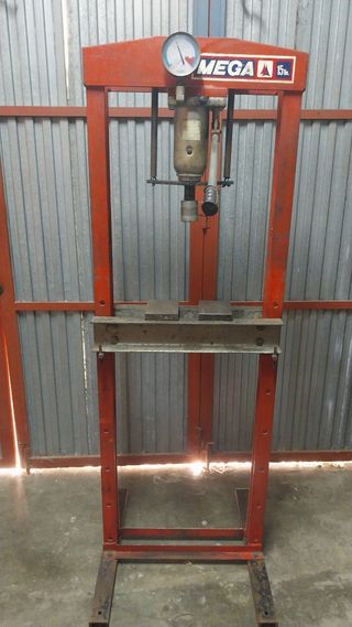 Prensa,Soporte Hidraulico, Bomba engrase,Aspirador