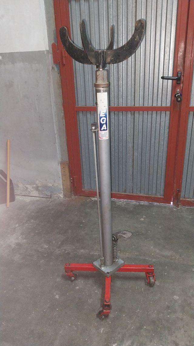 Prensa,Soporte Hidraulico, Bomba engrase,Aspirador