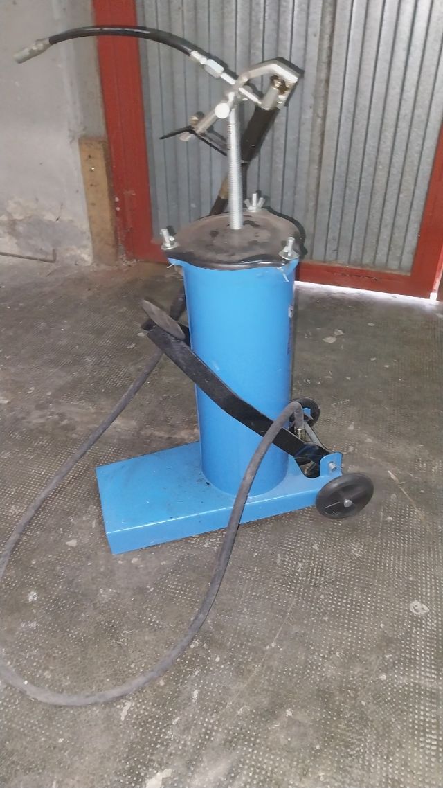 Prensa,Soporte Hidraulico, Bomba engrase,Aspirador