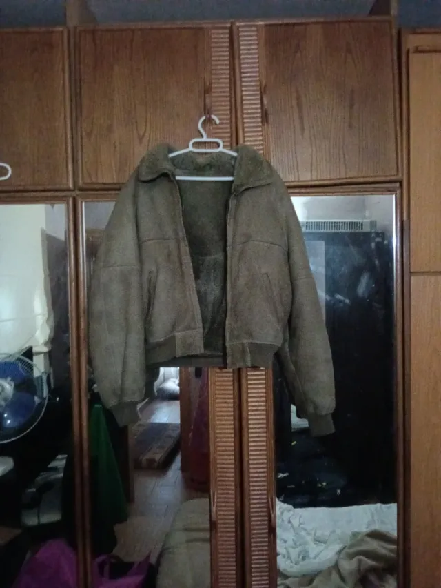 Chaqueta de ante marrón