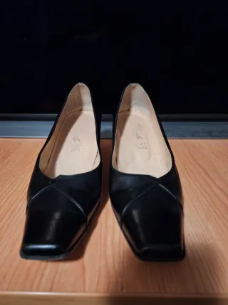 Scarpe donna vero cuoio tg 37