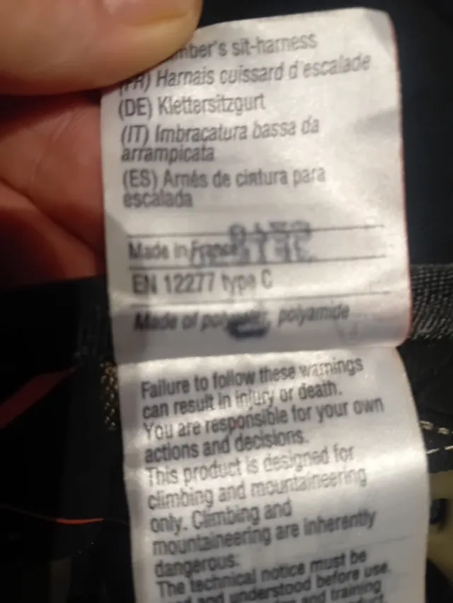 Arnés de escalada seguridad