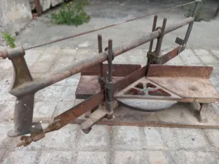 Ingletadora Sierra Manual ANTIQUISMA