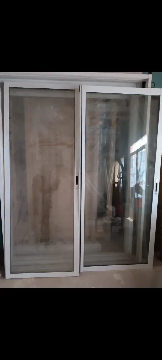 Cristalera corredera con mallorquinas