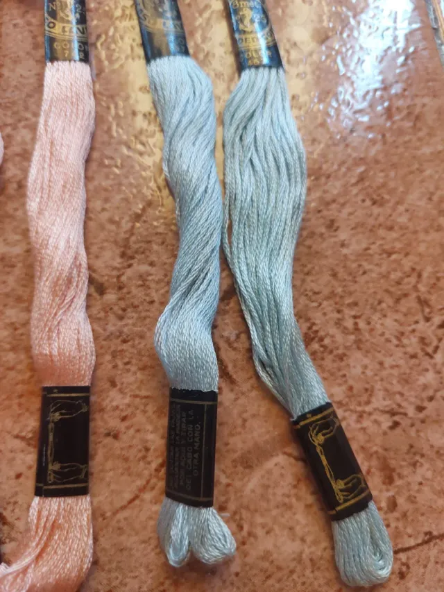 7 Madejas Hilo Bordar nuevas