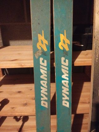 Esquís Dynastar y Dynamic keblar 50 los 4