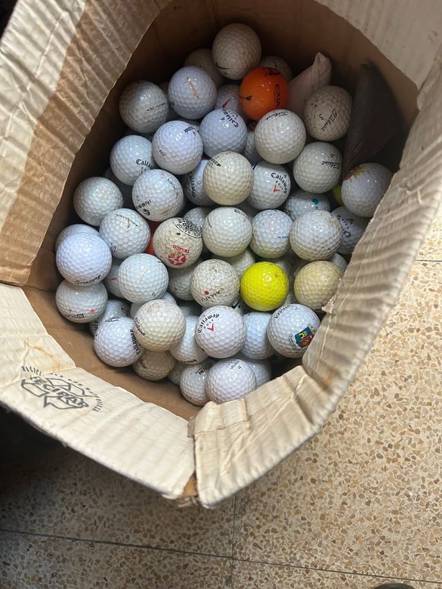 Pelotas de Golf Variadas a 0,50 unidad
