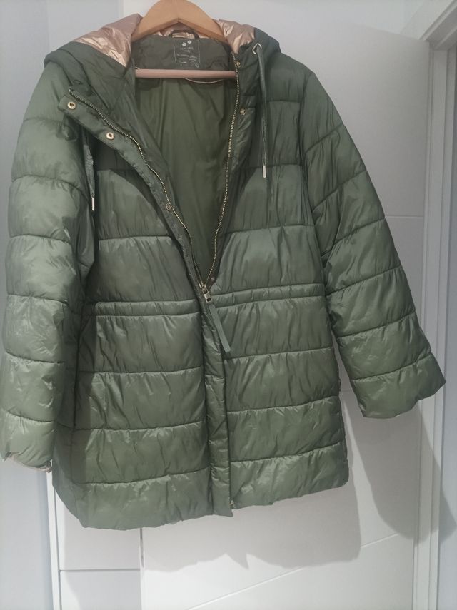 Anorak mujer verde y dorado