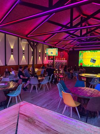 Mesas hechas a mano para interior/exterior