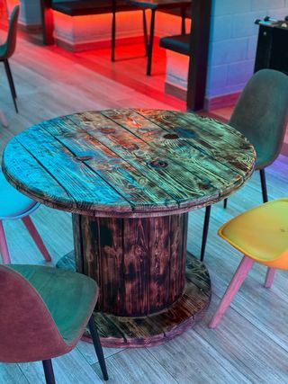 Mesas hechas a mano para interior/exterior