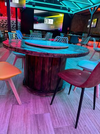 Mesas hechas a mano para interior/exterior