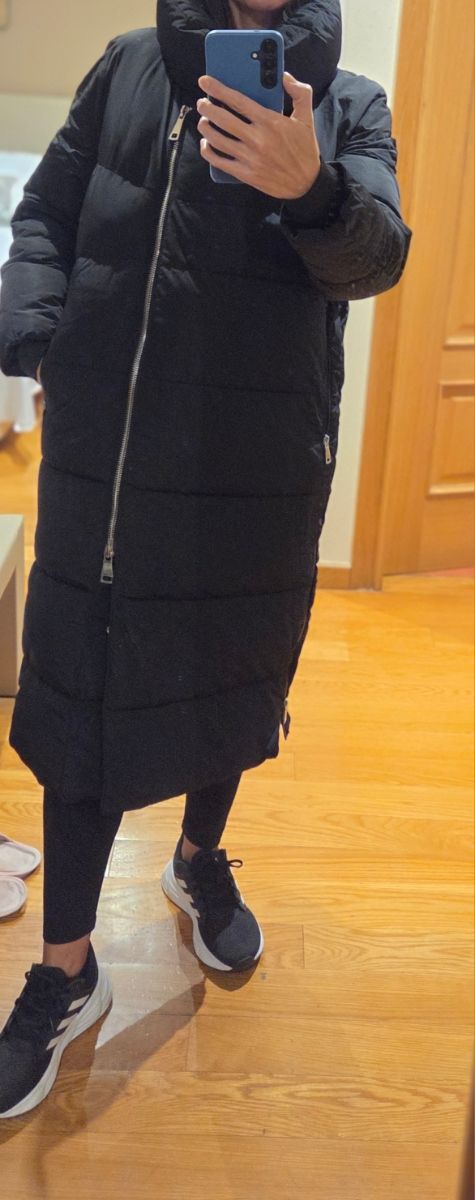 Abrigo largo negro Mango