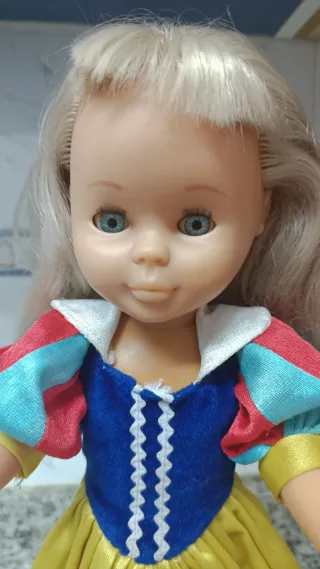 MUÑECA NANCY FAMOSA VESTIDO BLANCANIEVES