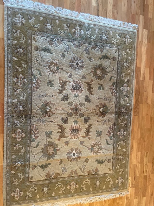 Alfombra Iraní Lana Beige y Verde