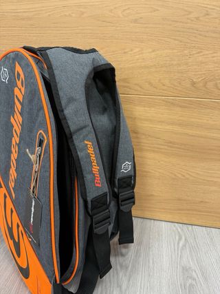 Paletero Bullpadel gris y naranja