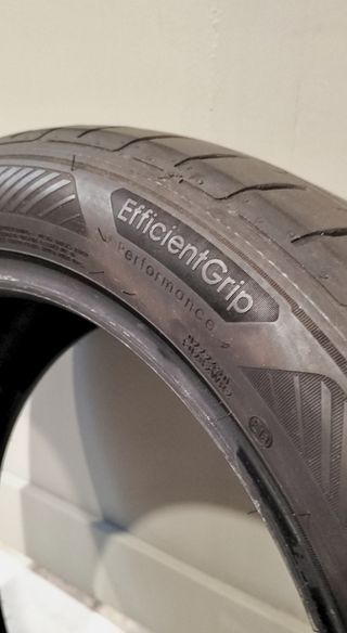 VW ID3 Goodyear EfficientGrip 215/50 R19 93T