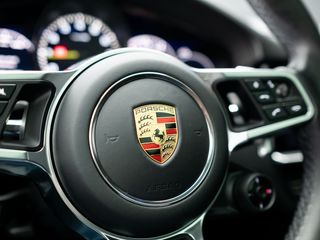 Porsche Cayenne 2023