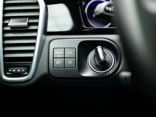 Porsche Cayenne 2023