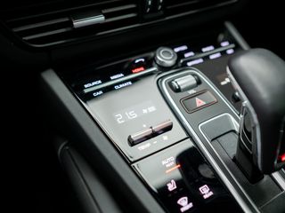 Porsche Cayenne 2023