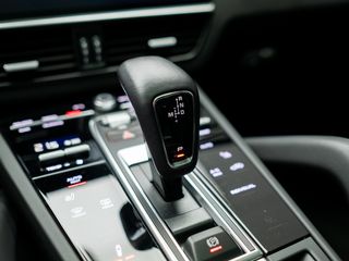 Porsche Cayenne 2023