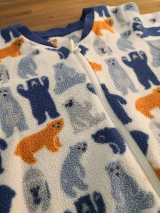 Lote de bebé: ropa, body, pijama y cambiador portá