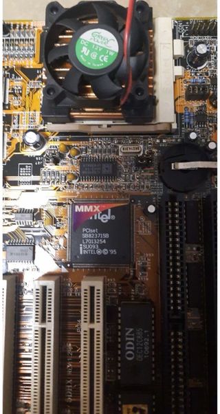 Zida Tomato 5DHX REV 1.2 SOCKET 7 64MB MOTHERBOARD