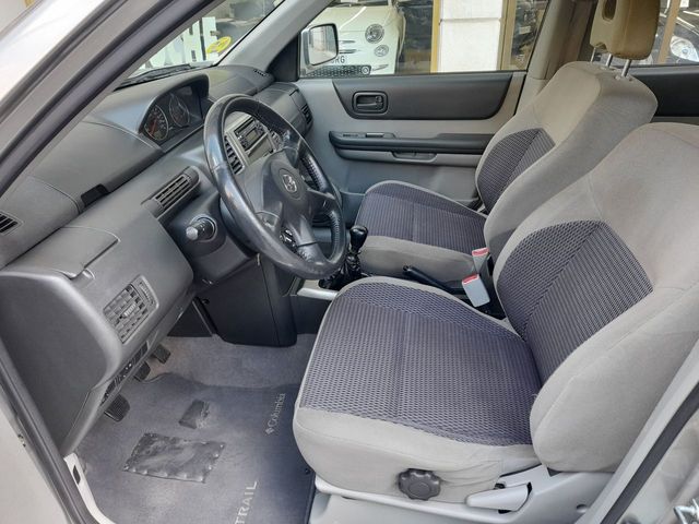 Nissan X-Trail 2.2 dCi COLUMBIA TITANIUM