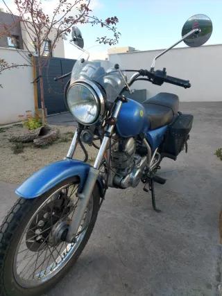 Yamaha 250 SR Moto