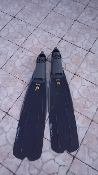 Aletas Tribord FLP 900 Talla 44/45
