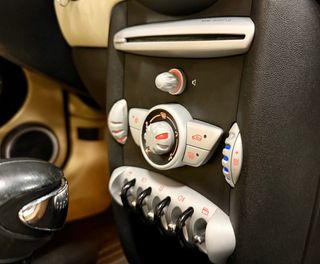 MINI COOPER 1.6 AUTOMATICO 120 CV