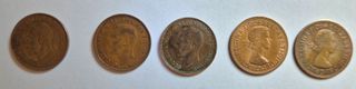22 monete UK: 1 Farthing, 1/2 Penny, One Penny