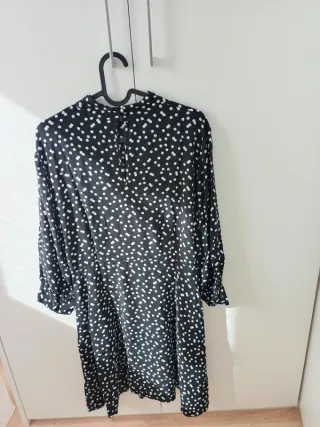 Vestido Zara lunares negro y blanco