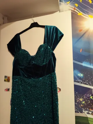 Vestido fiesta verde lentejuelas y terciopelo