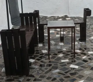 Sillones de palets con mesa para patio