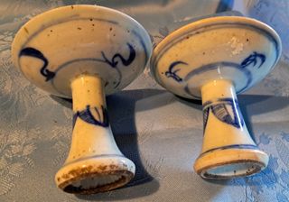 Coppia ciotoline antiche con piede  n 1