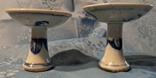 Coppia ciotoline antiche con piede  n 1