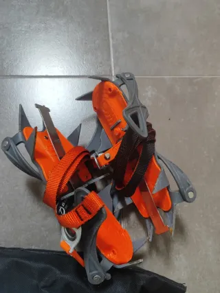 Crampones Climbing Technology
