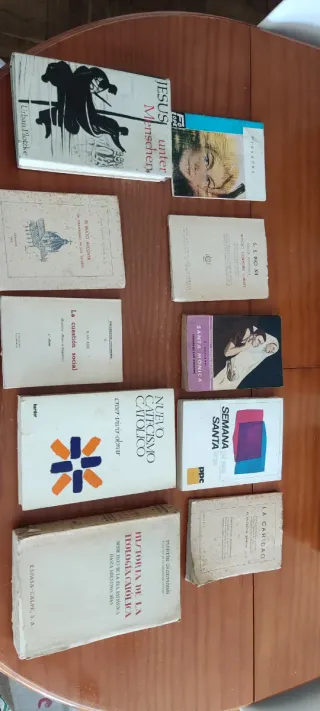 Lote I/III libros religión, se venden juntos 75€