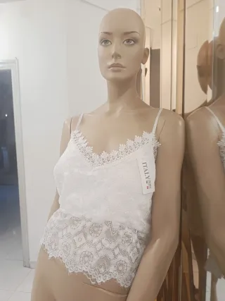 Top encaje negro mujer y blanco precio de los 2