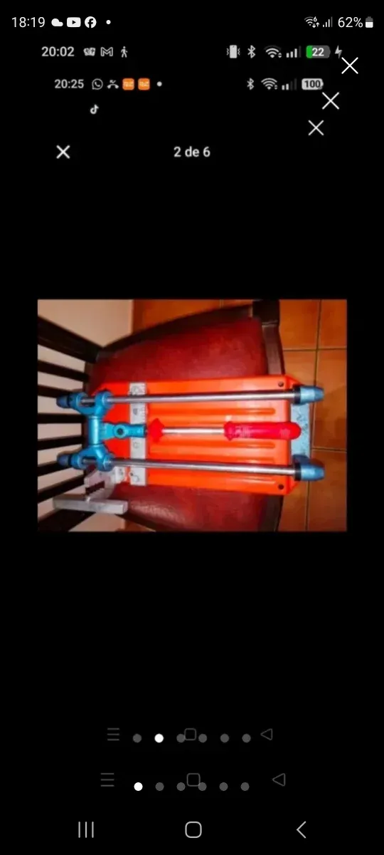 Vecchia macchina da taglio per piastrelle