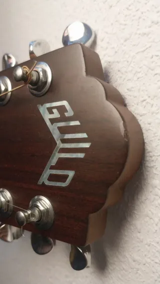 Guild F-2512E Guitarra Acústica 12 Cuerdas