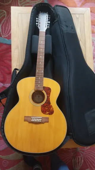 Guild F-2512E Guitarra Acústica 12 Cuerdas