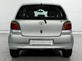Toyota Yaris 2000