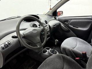Toyota Yaris 2000