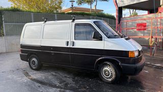 Furgoneta Volkswagen t4 modelo 1999 camperiz