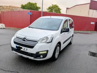 Citroen Berlingo 2016 UNICO DUEÑO PEGATINA C 
